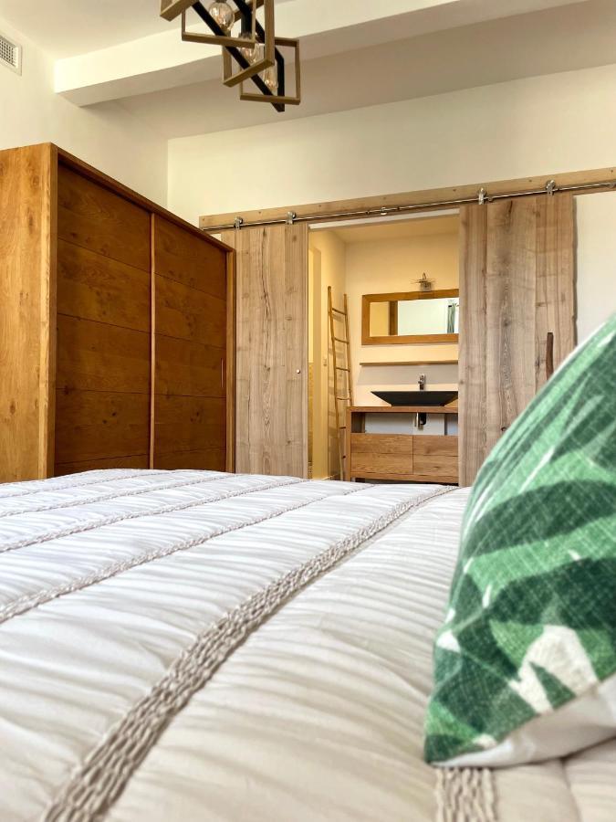 La Maison Du Puits Cesseras Eksteriør billede